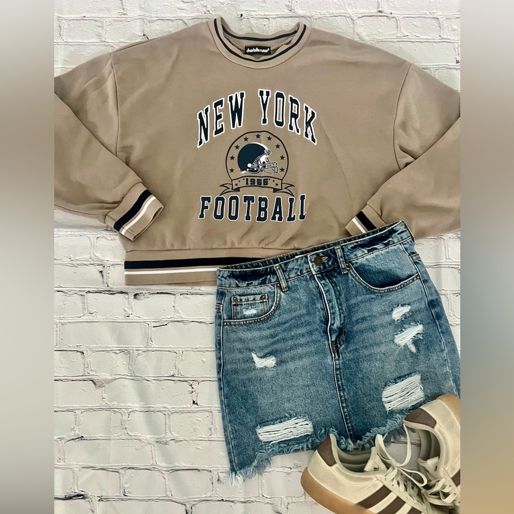 Charlotte Russe Sweatshirt
